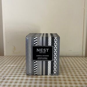 NEST New York Amber & Incense Classic Candle